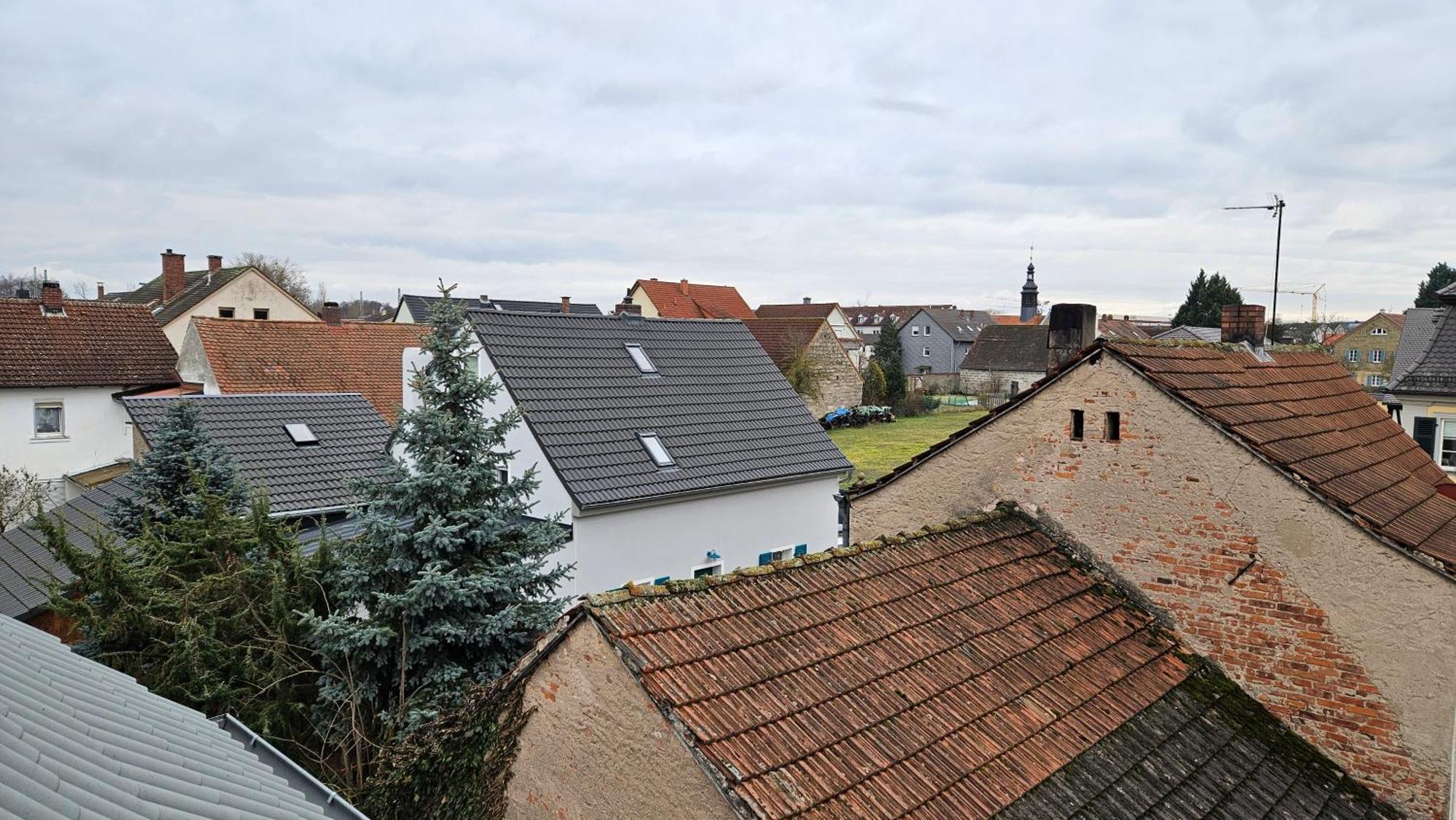 Ferienwohnung As 5 One & Two Bamberg - Modern In Ruhiger Lager Mit Balkon Hallstadt Exterior photo